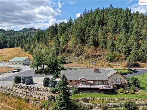 3 bds. . Zillow priest river idaho